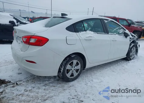 2018 Chevrolet Cruze Ls Auto z USA, uszkodzony, nr VIN 1G1BC5SM8J7198258